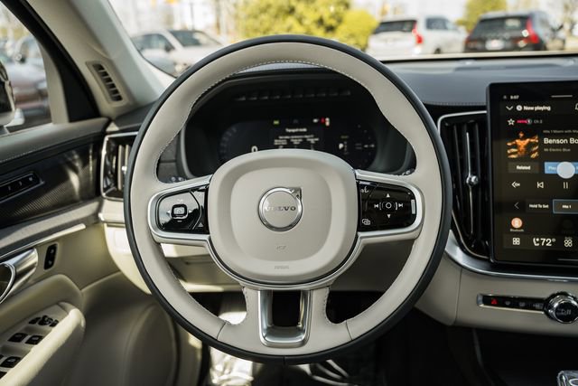 New 2026 Volvo XC90 T8 Ultra w/ Protection Package Premier image 30