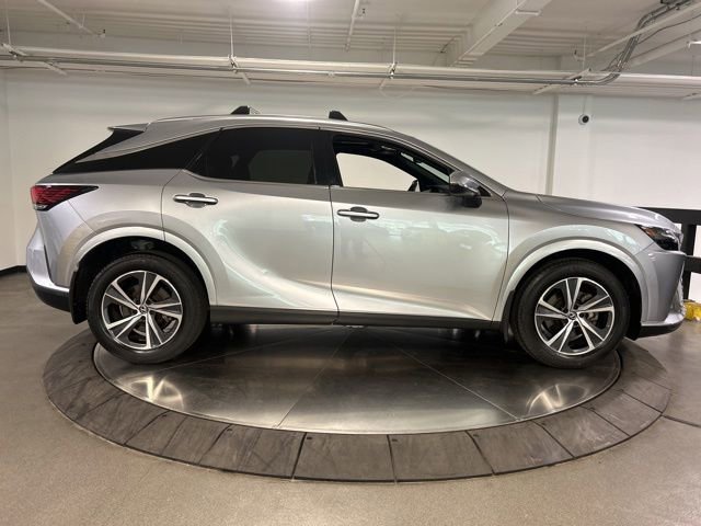 Used 2023 Lexus RX 350 Premium w/ Accessory Package (Z1) AWD/4WD image 8