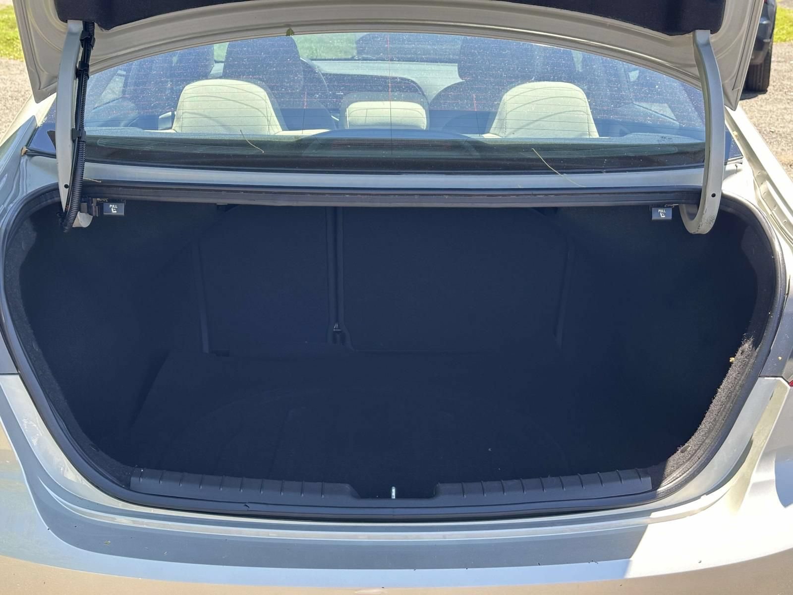 Used 2017 Hyundai Elantra Value Edition FWD image 24
