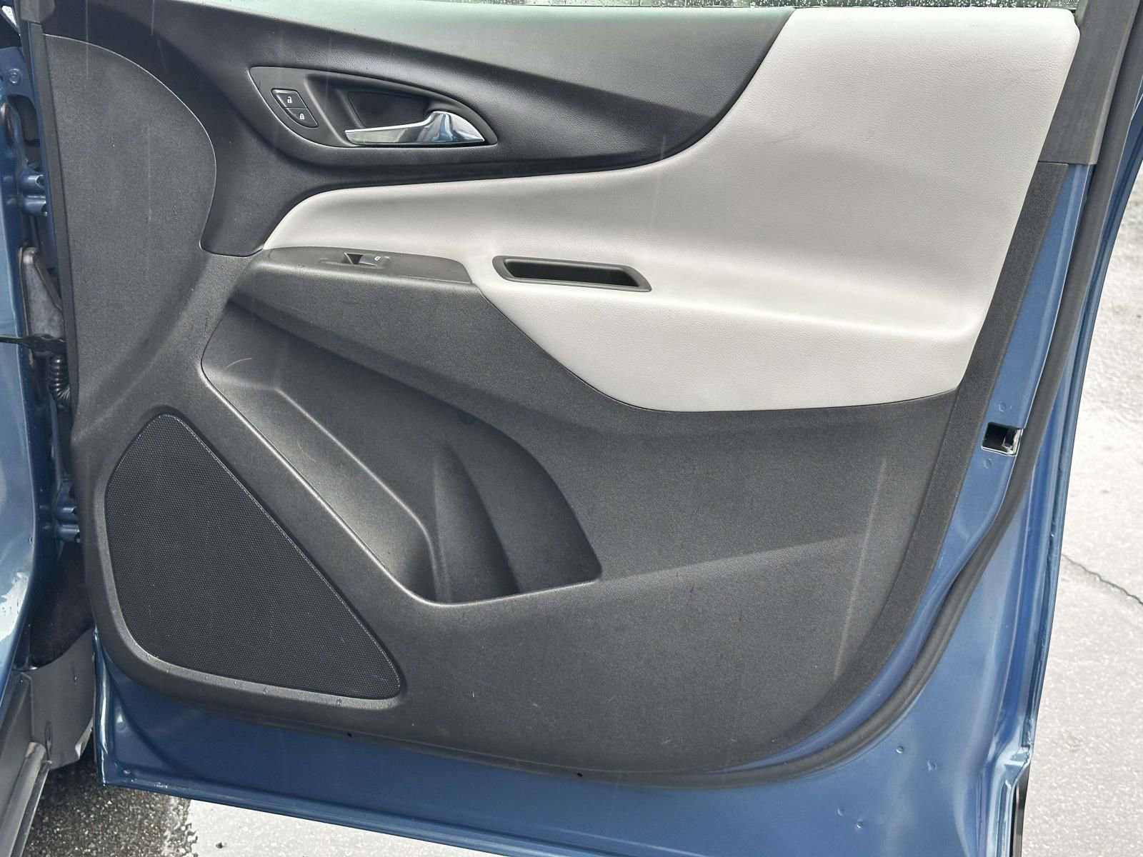 Certified 2024 Chevrolet Equinox LS w/ LS Convenience Package image 27