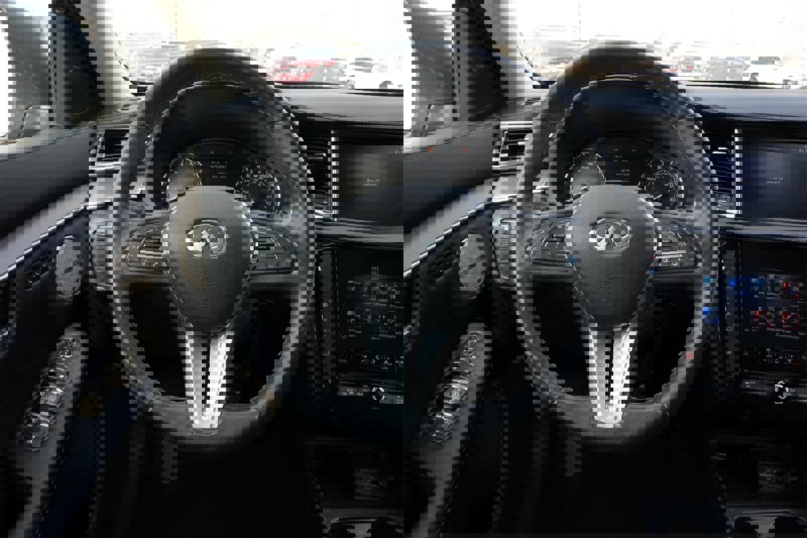 Certified 2023 INFINITI QX50 Luxe image 9