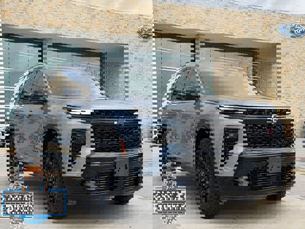 Used 2025 Chevrolet Traverse RS w/ LPO, Floor Liner Package image 21