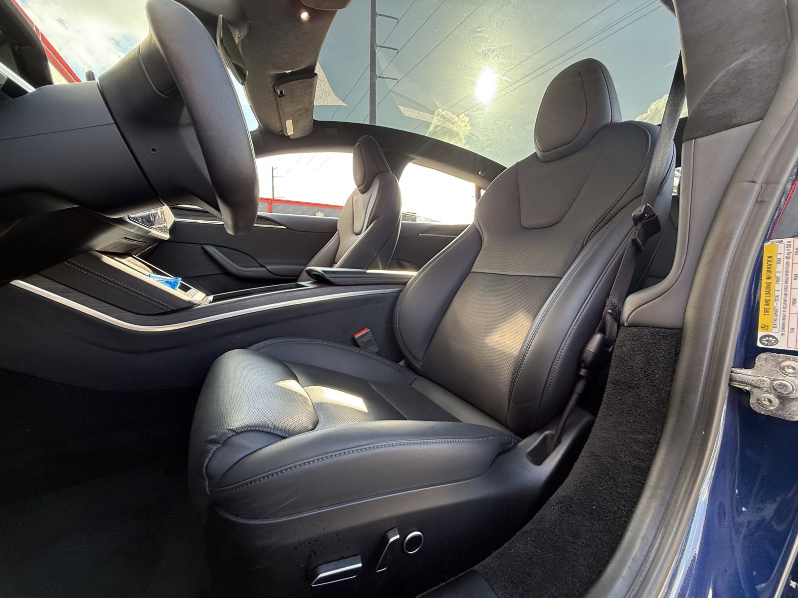 Used 2023 Tesla Model S Standard Range image 11