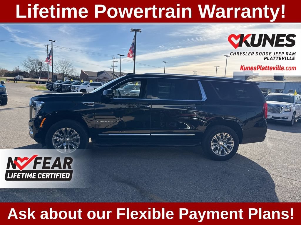 Used 2025 GMC Yukon XL Denali AWD/4WD image 7
