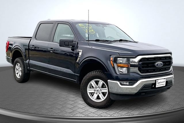 Used 2023 Ford F150 XLT AWD/4WD image 3