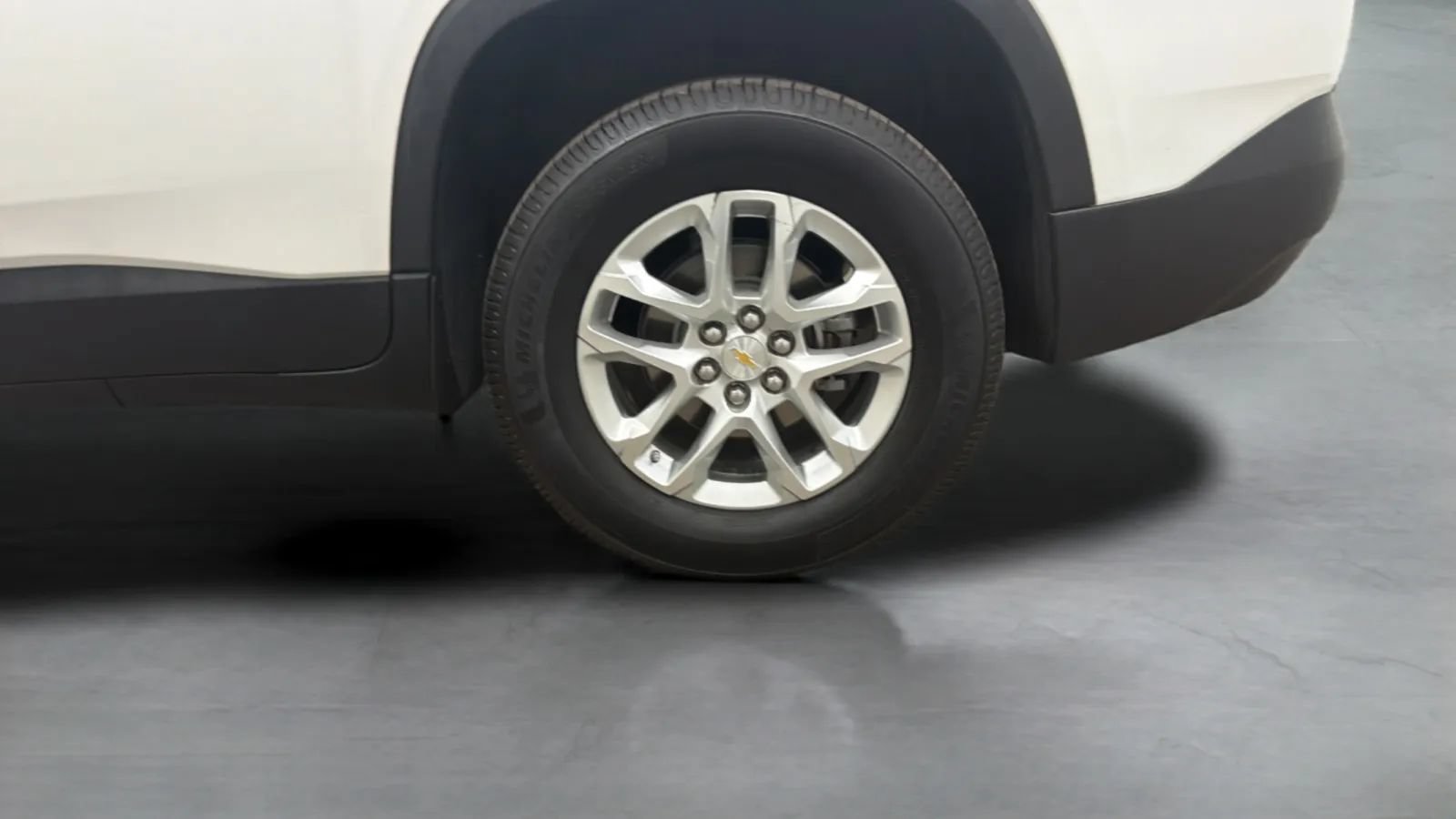 Used 2018 Chevrolet Traverse LT FWD image 28