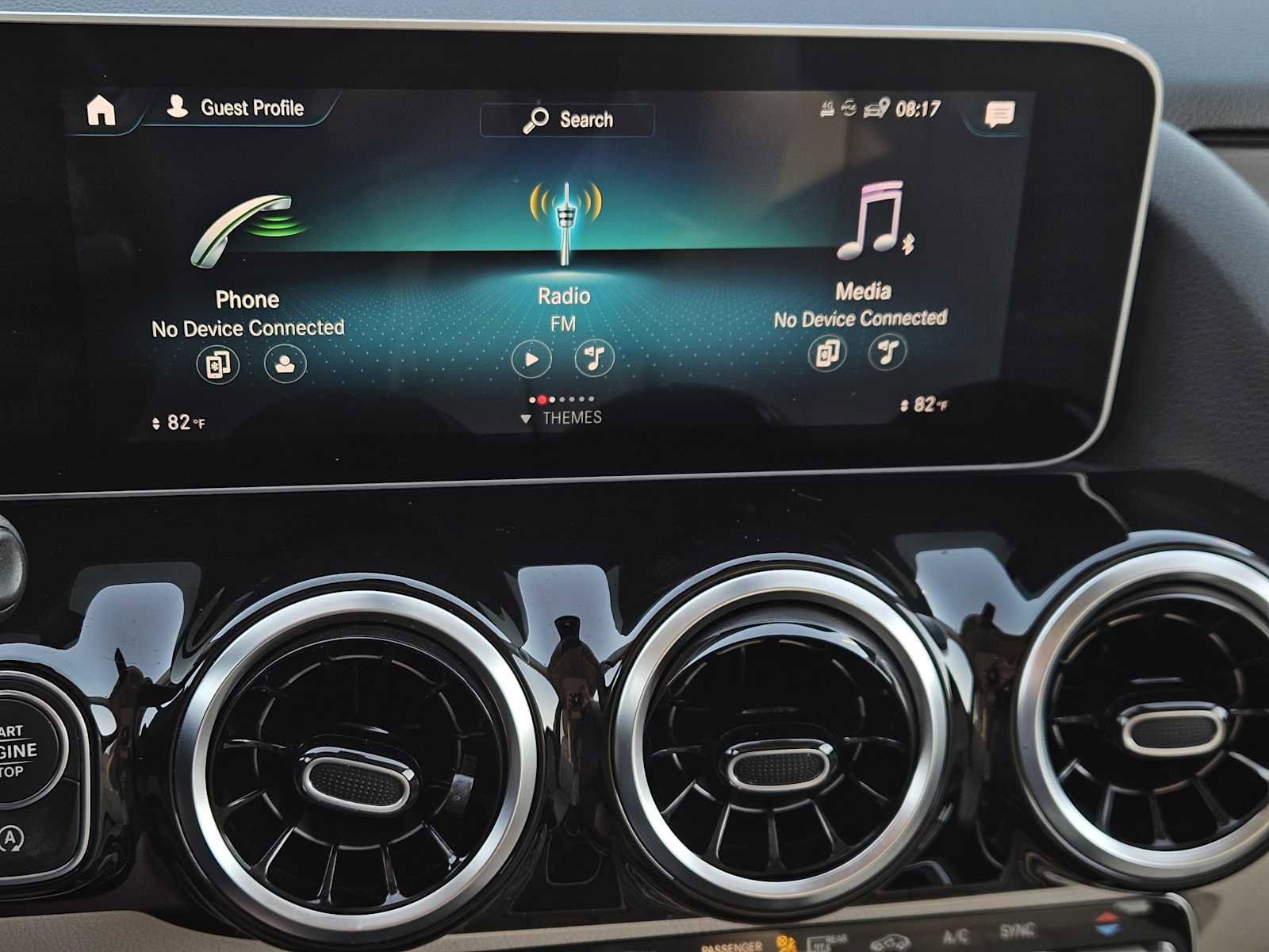 Used 2021 Mercedes-Benz GLA 250 4MATIC image 16