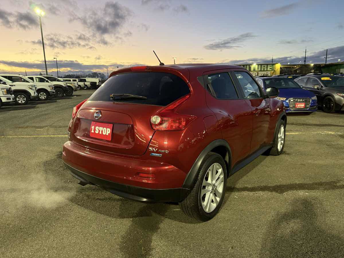 Used 2013 Nissan Juke S AWD/4WD image 6