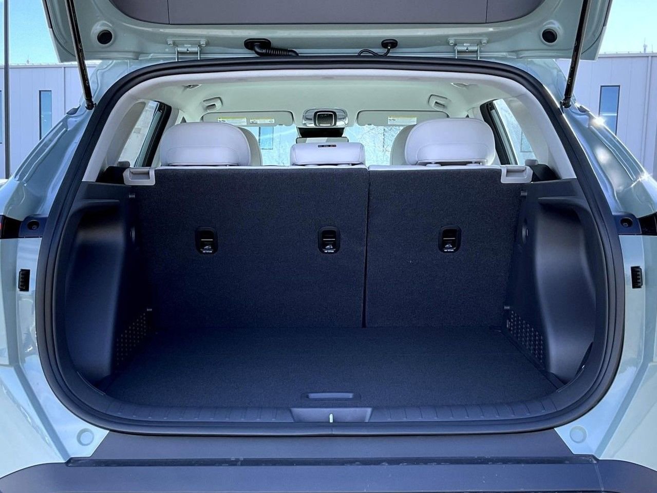 New 2026 Hyundai Kona SE image 10