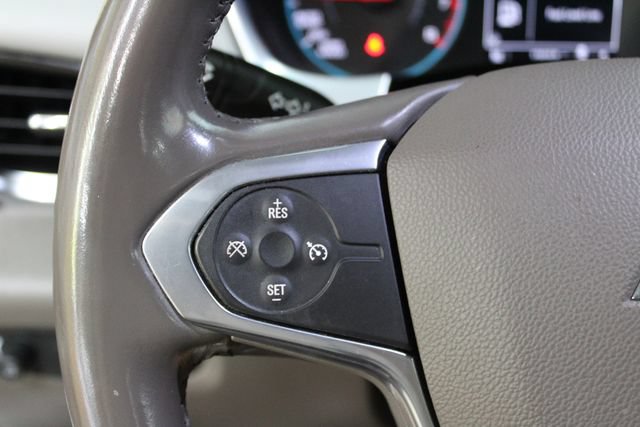 Used 2021 Chevrolet Traverse LT FWD image 16