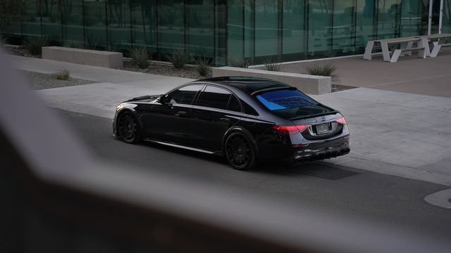 Used 2024 Mercedes-Benz S 580e 4MATIC Sedan image 14
