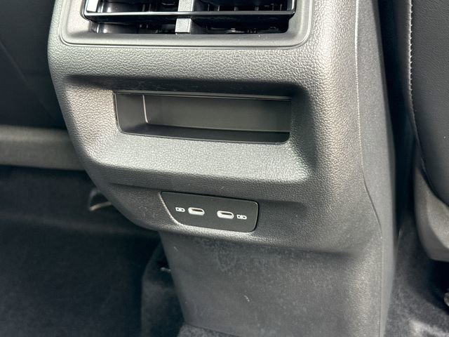 New 2026 Volkswagen Tiguan SE R-Line image 28