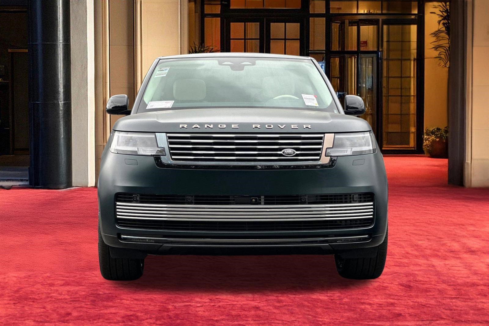 New 2026 Land Rover Range Rover SV image 5
