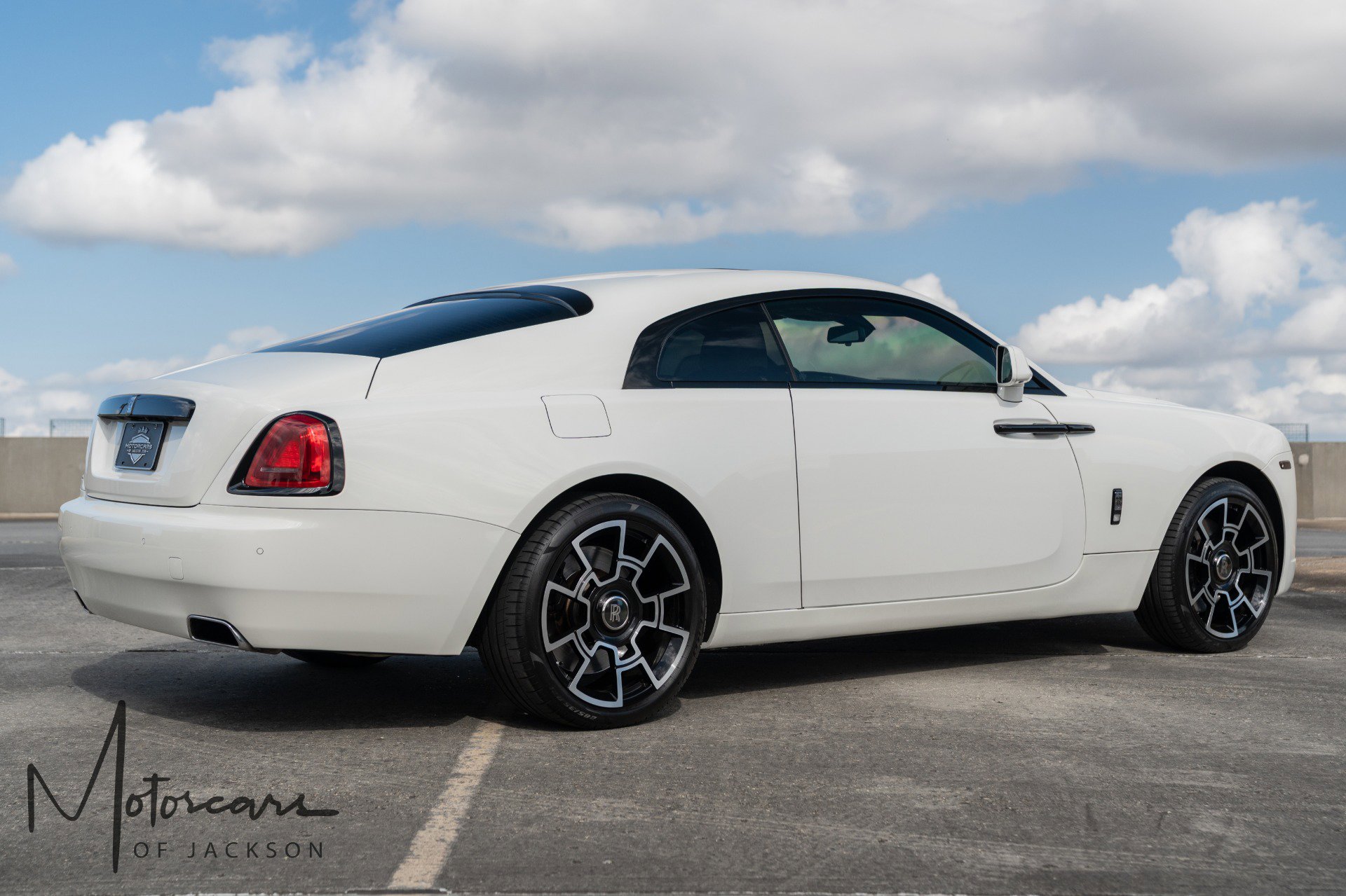 Used 2017 Rolls-Royce Wraith RWD image 6