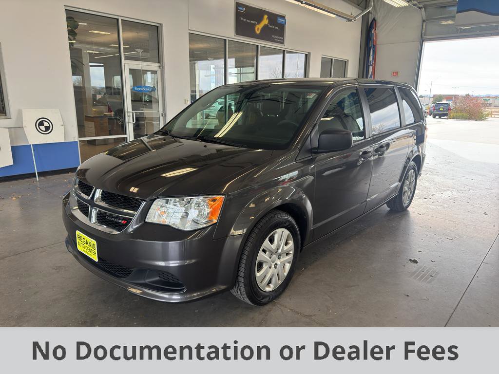 Used 2019 Dodge Grand Caravan SE w/ UConnect Hands-Free Group image 1