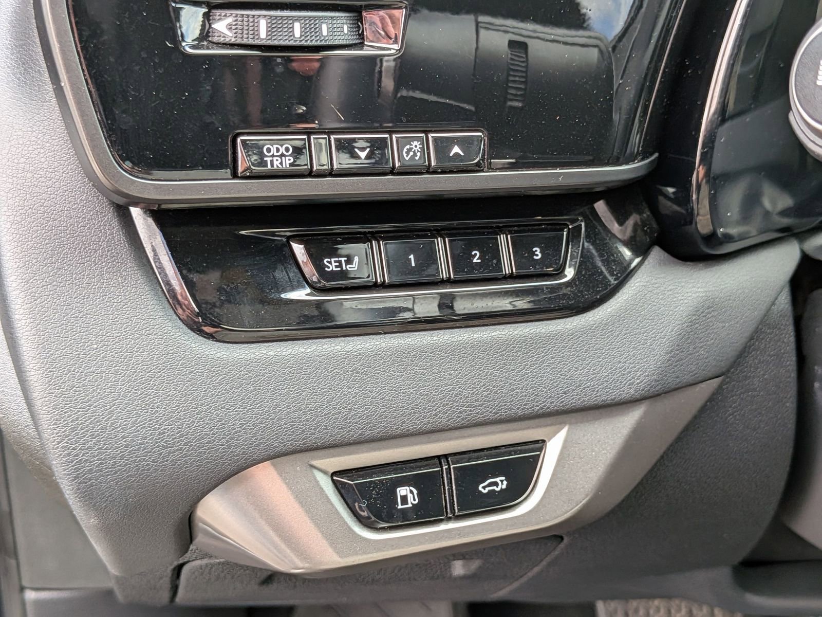 Used 2024 Lexus RX 350 Premium w/ Convenience Package image 17