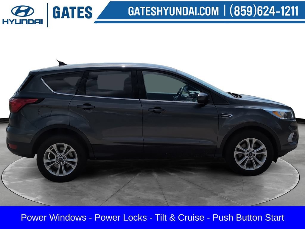 Used 2019 Ford Escape SE AWD/4WD image 3