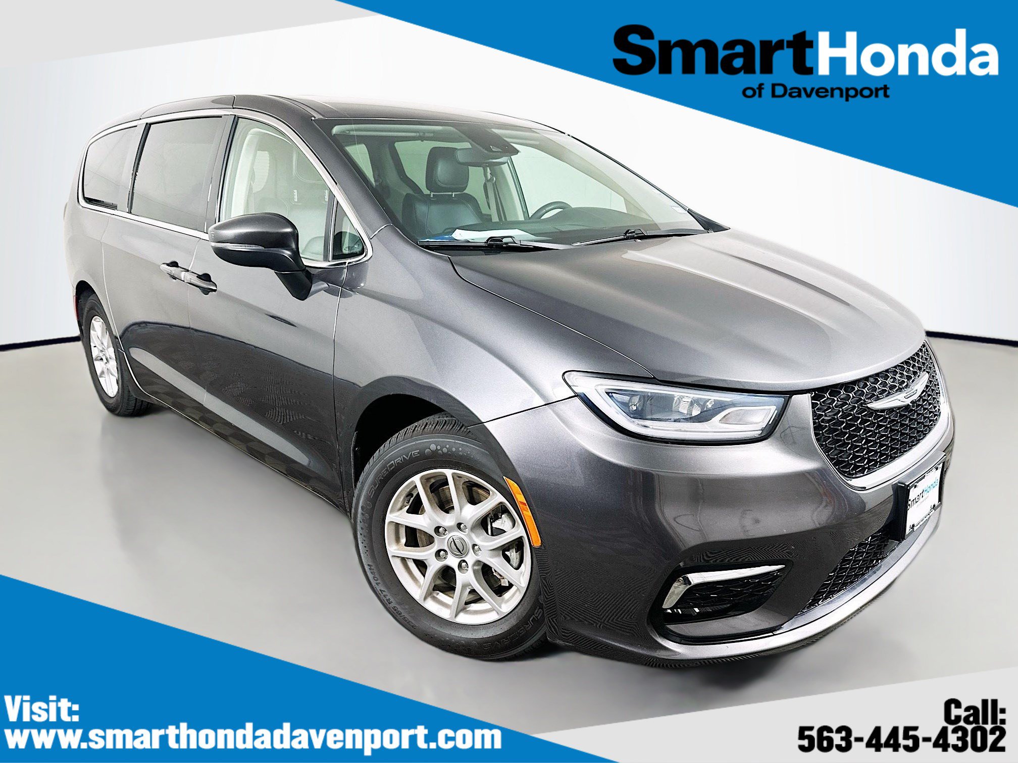 Used 2023 Chrysler Pacifica Touring-L