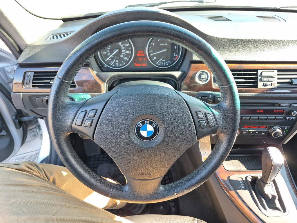 Used 2011 BMW 328i 328i image 14