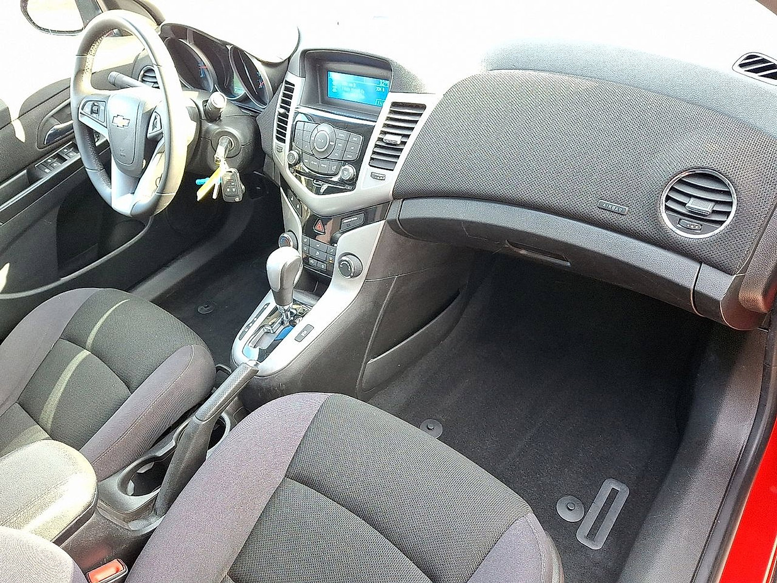 Used 2014 Chevrolet Cruze LT image 43