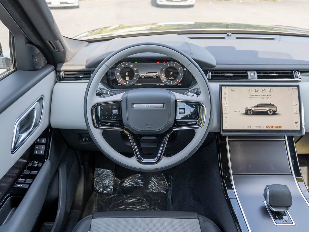 New 2026 Land Rover Range Rover Velar Dynamic SE image 12