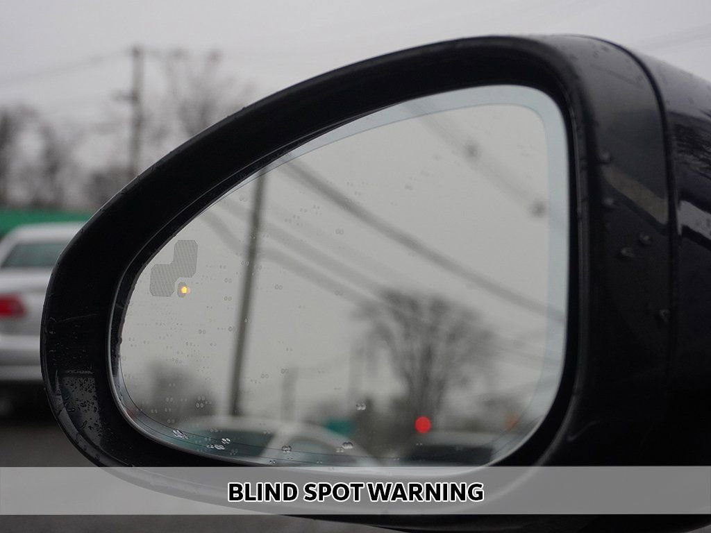 Used 2019 Jaguar F-TYPE R-Dynamic image 6