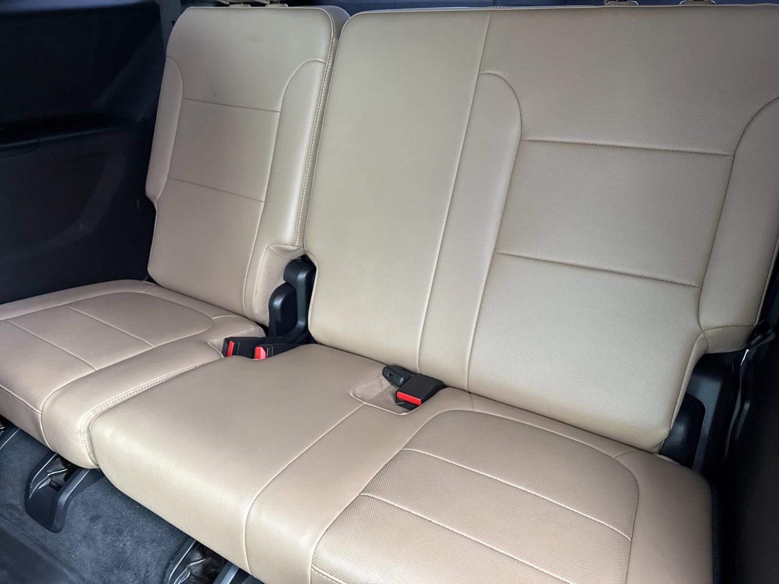 Used 2023 Chevrolet Traverse Premier w/ LPO, Floor Liner Package image 17
