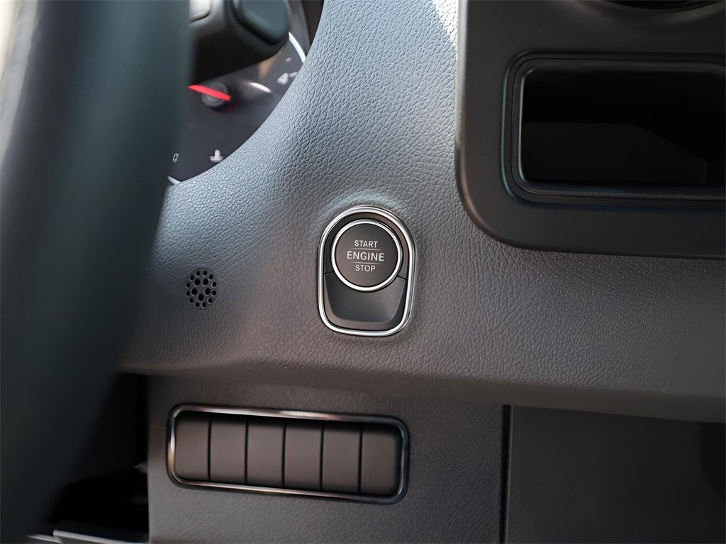 Used 2024 Mercedes-Benz Sprinter 3500 image 29