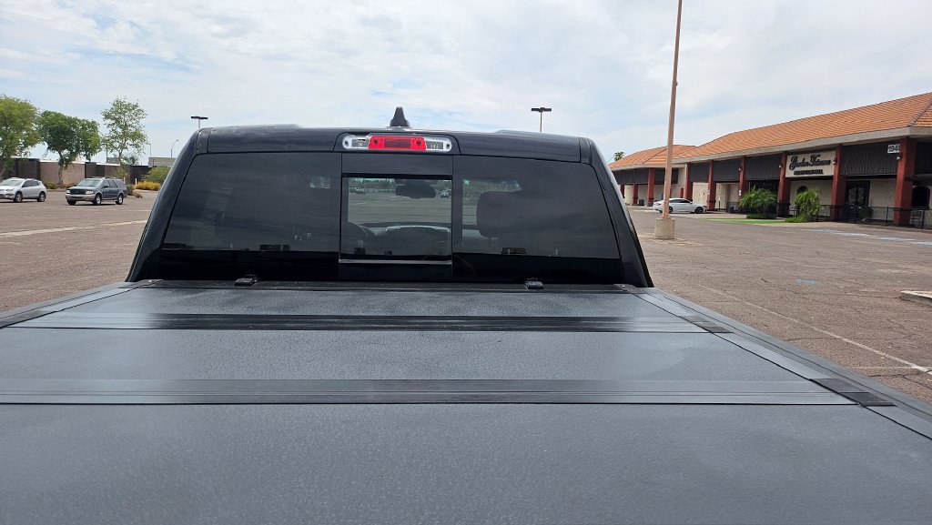 Used 2020 RAM 1500 Laramie w/ Sport Appearance Package AWD/4WD image 15