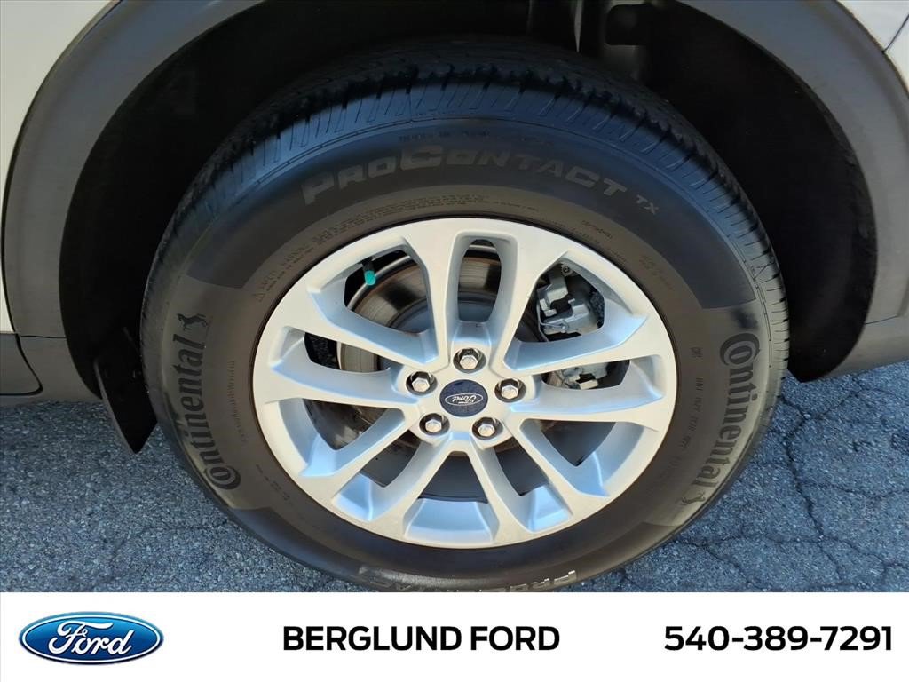 Used 2022 Ford Escape S AWD/4WD image 11