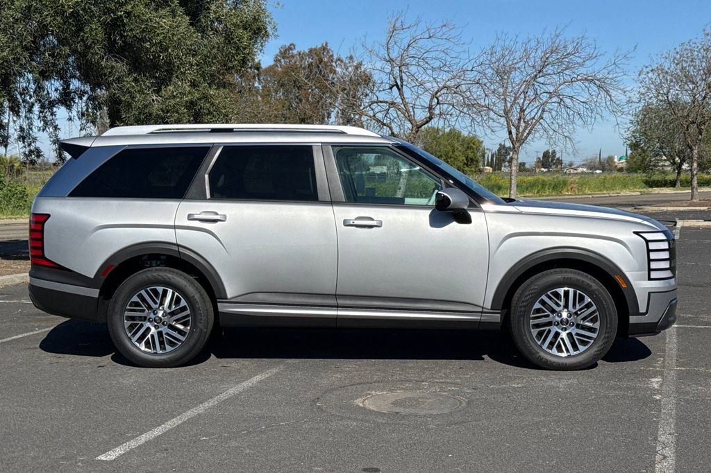 New 2026 Hyundai Palisade SEL image 3