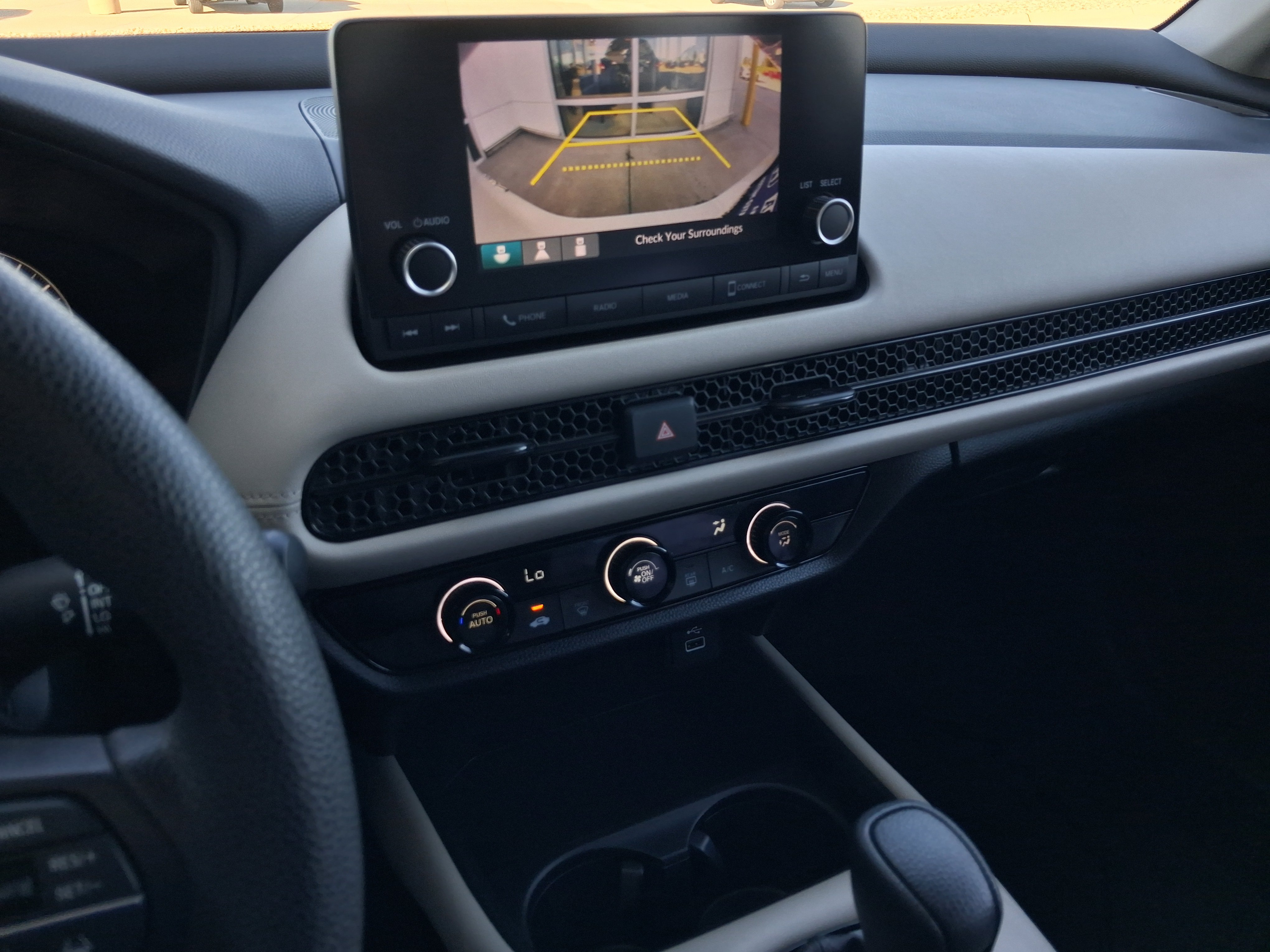 Used 2023 Honda HR-V LX image 14