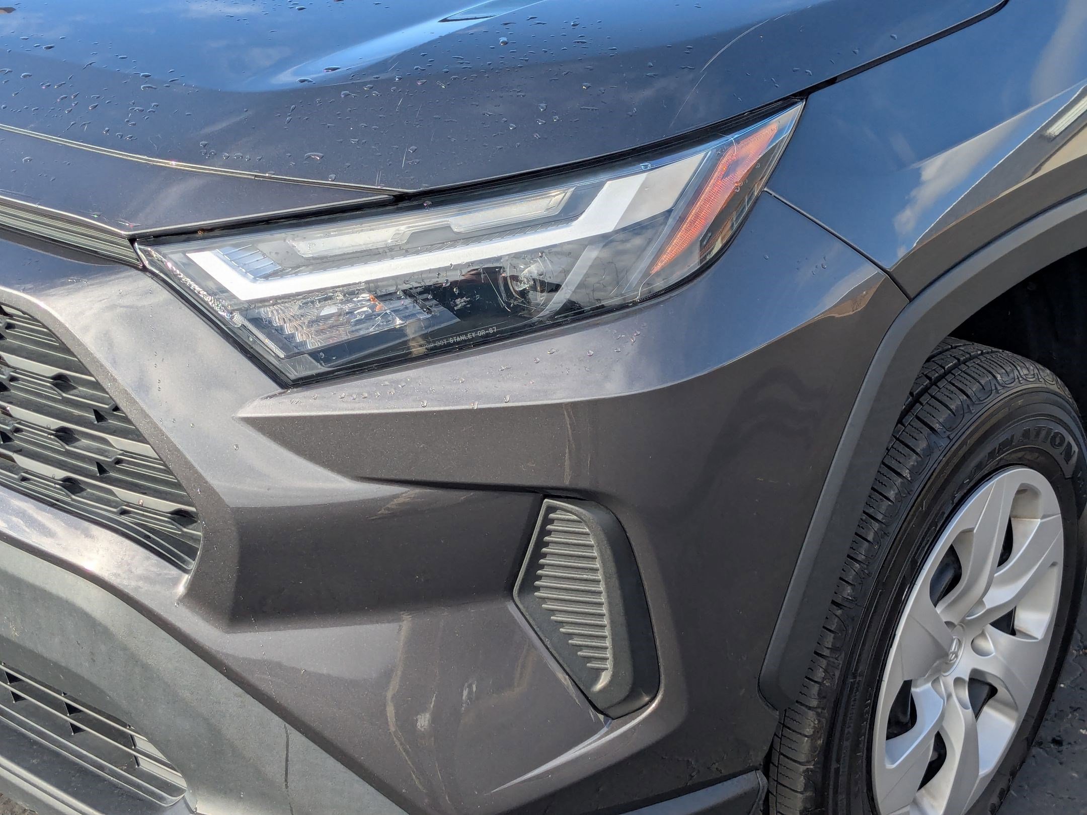 Used 2023 Toyota RAV4 LE image 12