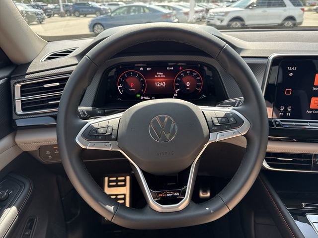 New 2026 Volkswagen Atlas Peak Edition image 17