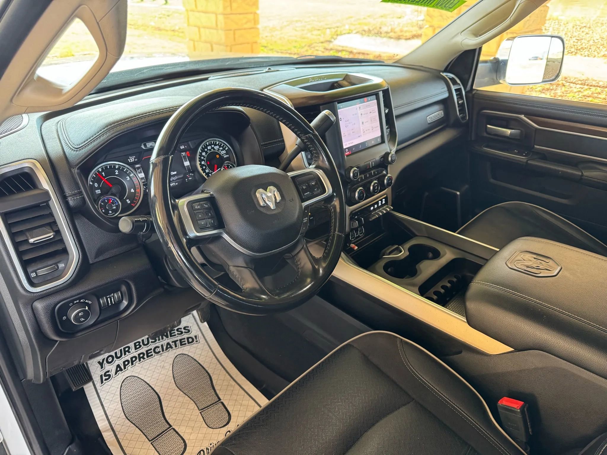 Used 2022 RAM 2500 Laramie image 12