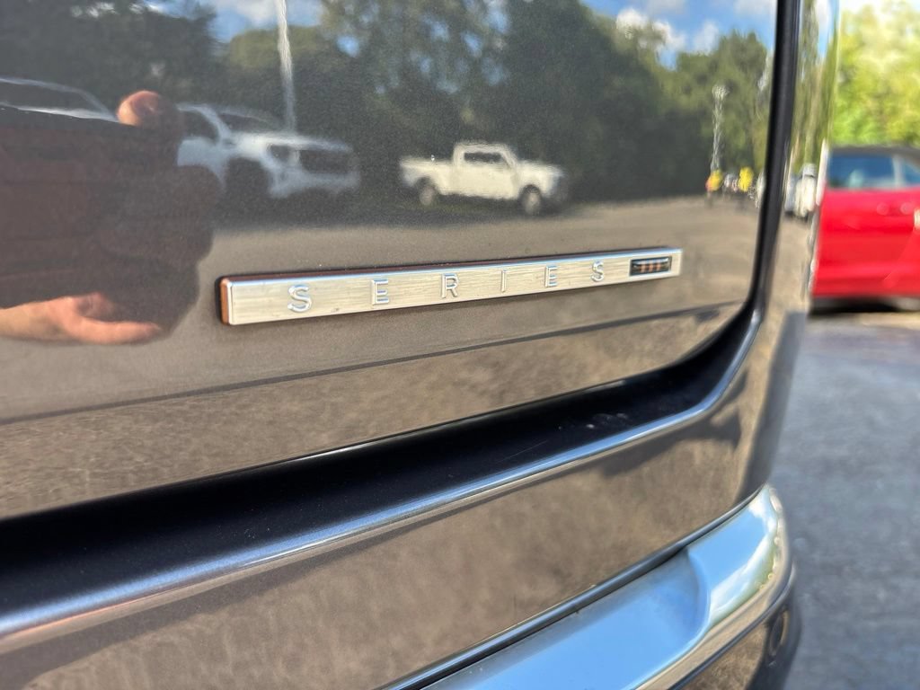 Used 2022 Jeep Grand Wagoneer Series III w/ Rear Seat Video Group 1 AWD/4WD image 17