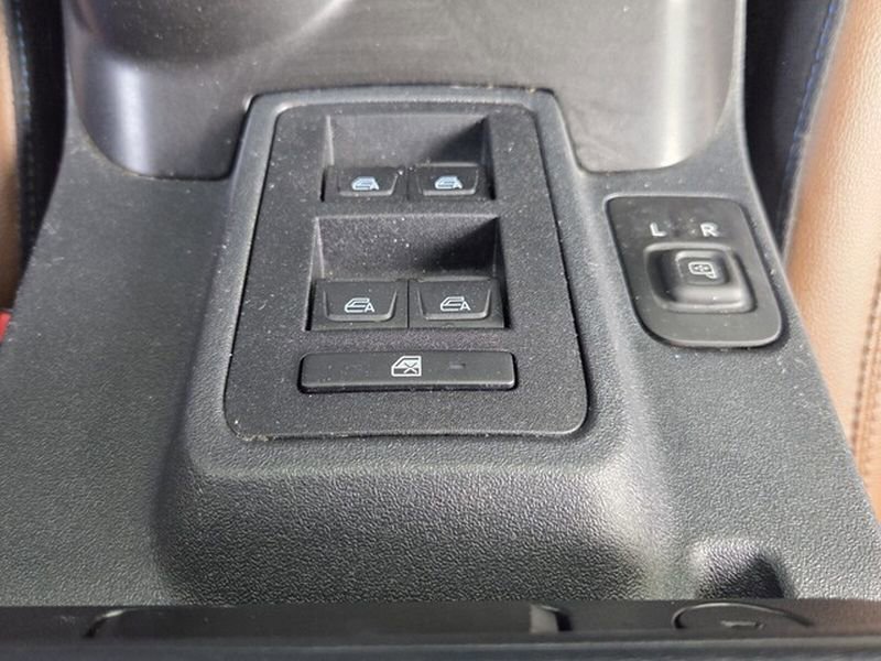 Used 2022 Ford Bronco Outer Banks image 16