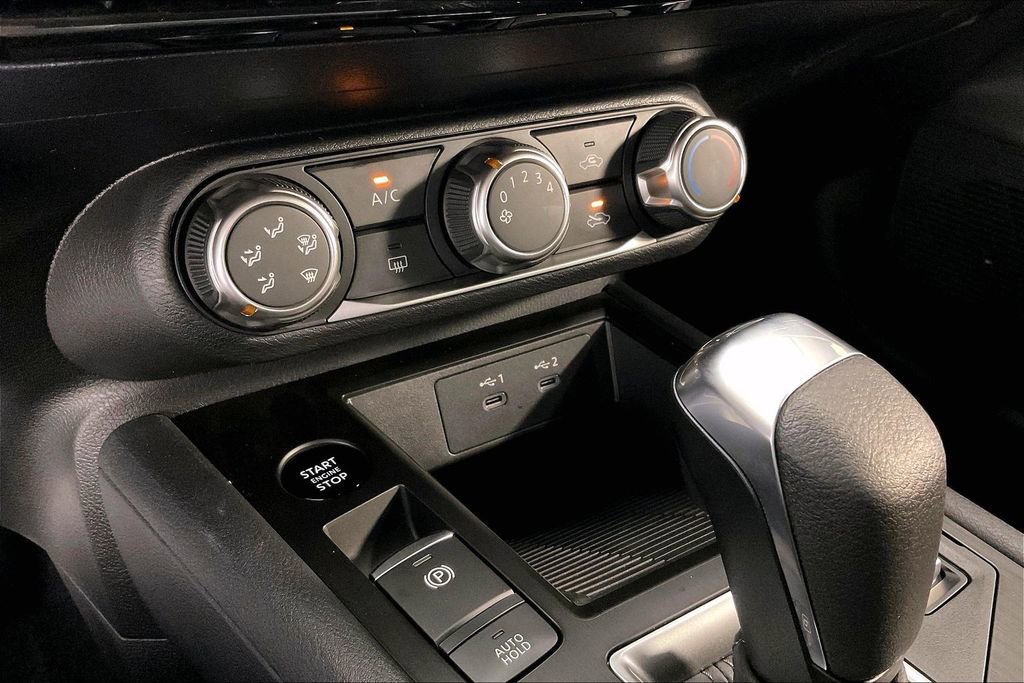 New 2026 Nissan Kicks S image 29