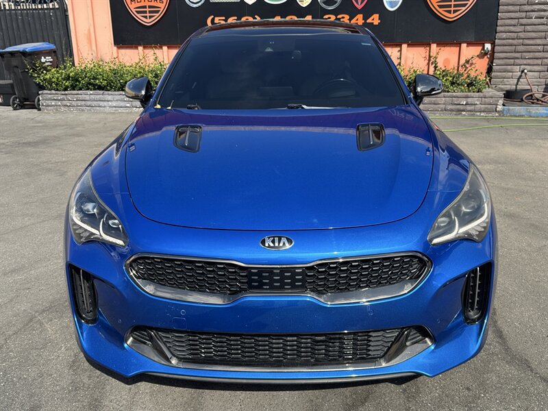 Used 2018 Kia Stinger GT2 AWD/4WD image 2