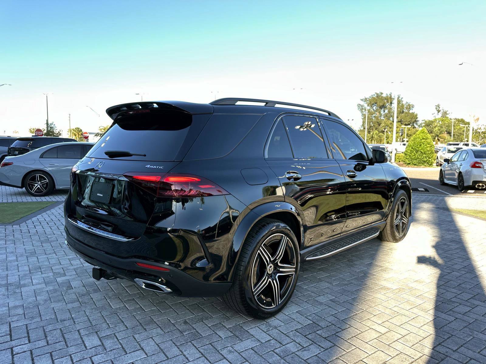 Certified 2025 Mercedes-Benz GLE 350 4MATIC image 4