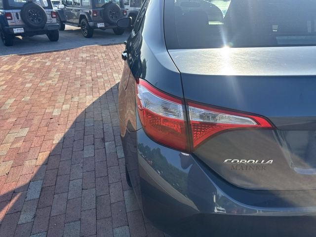 Used 2015 Toyota Corolla LE FWD image 10