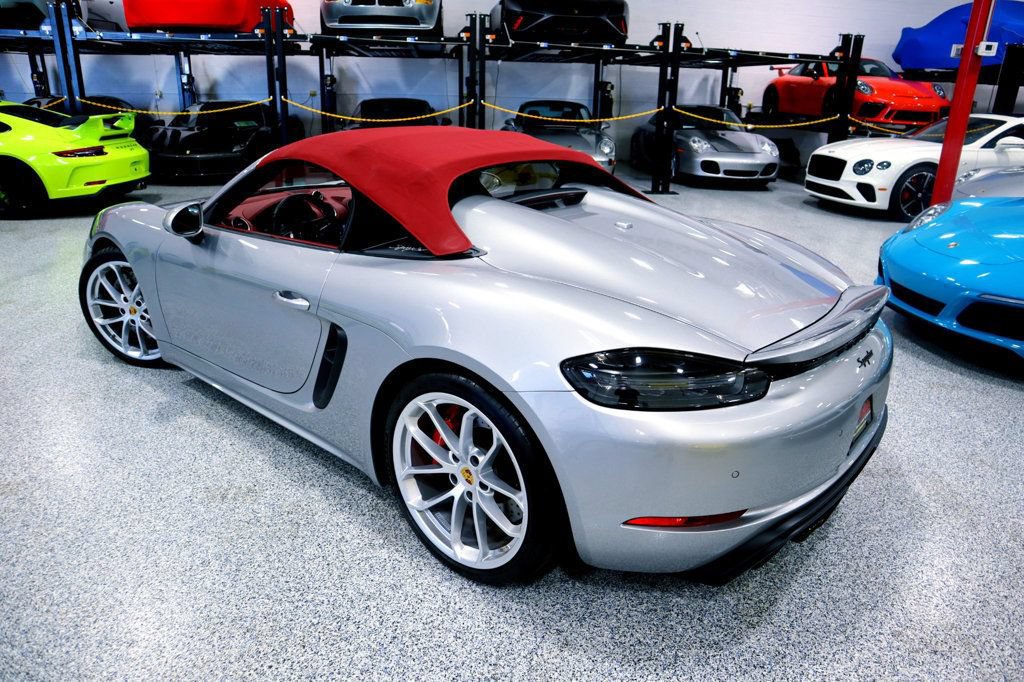 Used 2023 Porsche 718 Boxster Spyder RWD image 8