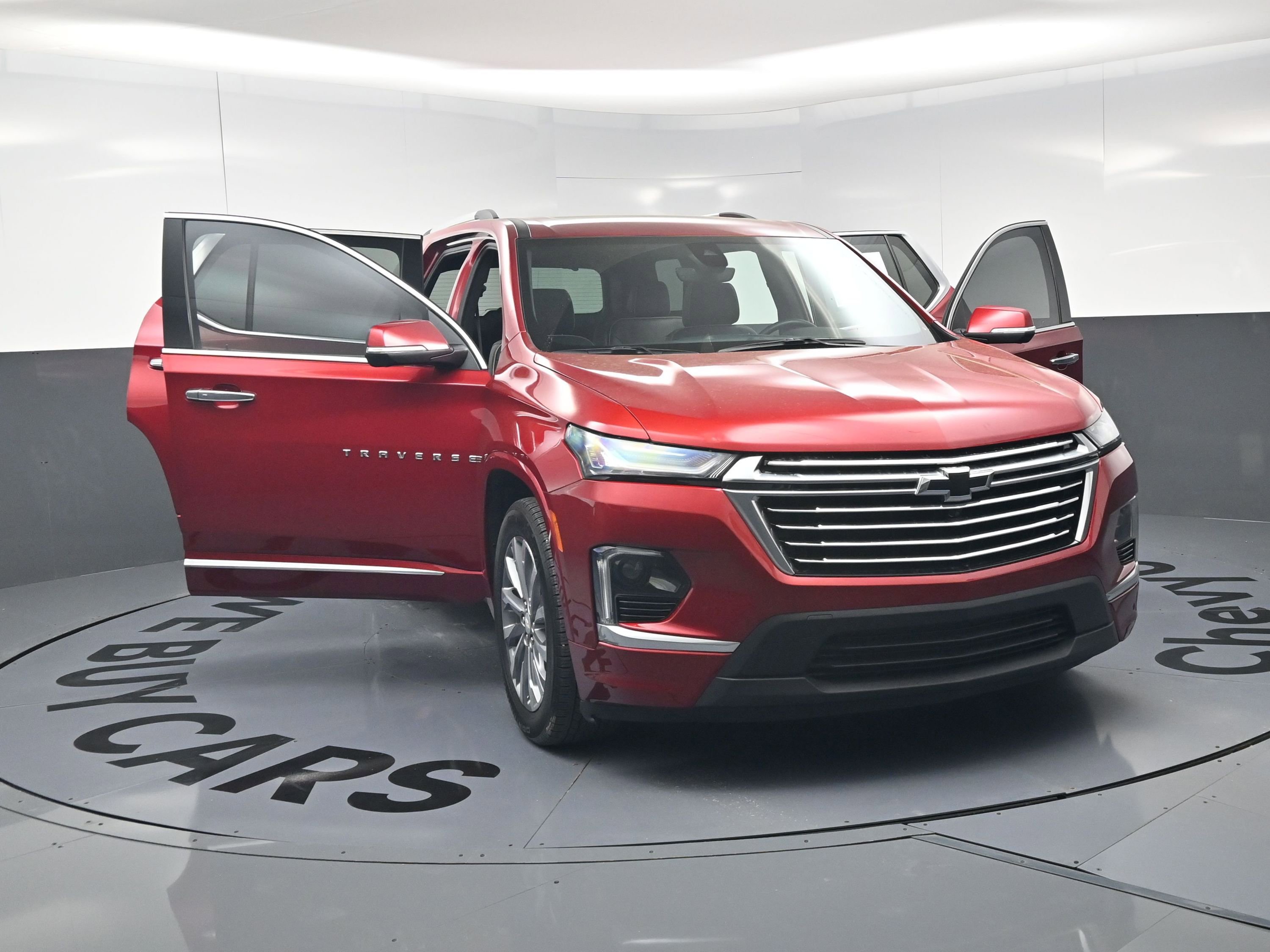 Used 2023 Chevrolet Traverse Premier w/ LPO, Floor Liner Package image 24