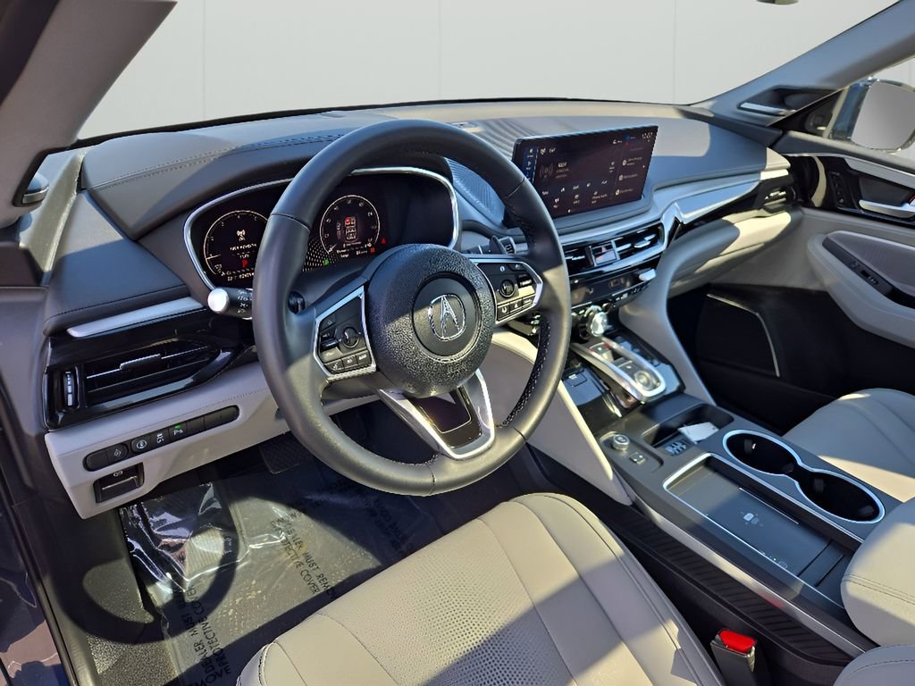 Used 2025 Acura MDX SH-AWD w/ Technology Package image 11