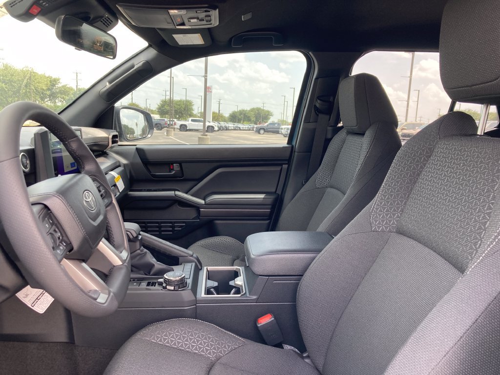 New 2026 Toyota 4Runner SR5 AWD/4WD image 10