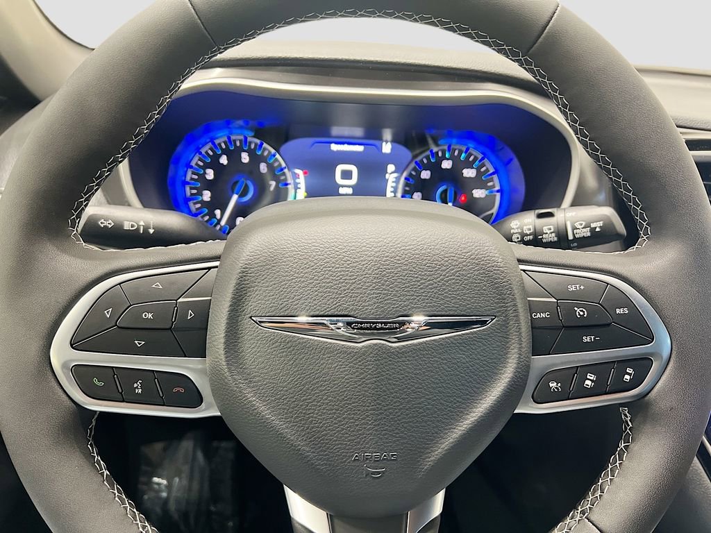 New 2026 Chrysler Pacifica Select image 25