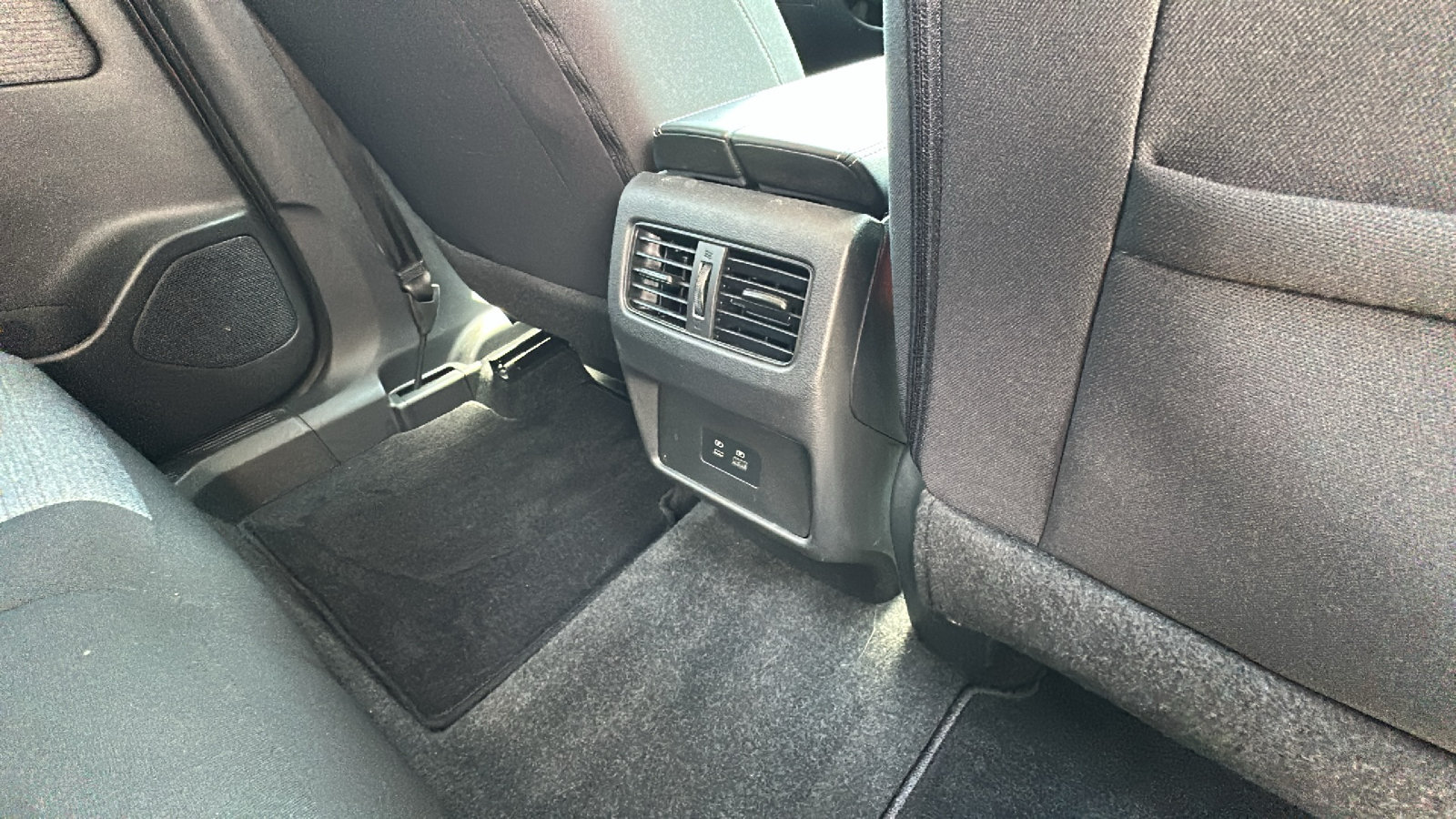 Certified 2023 Nissan Rogue SV AWD/4WD image 24
