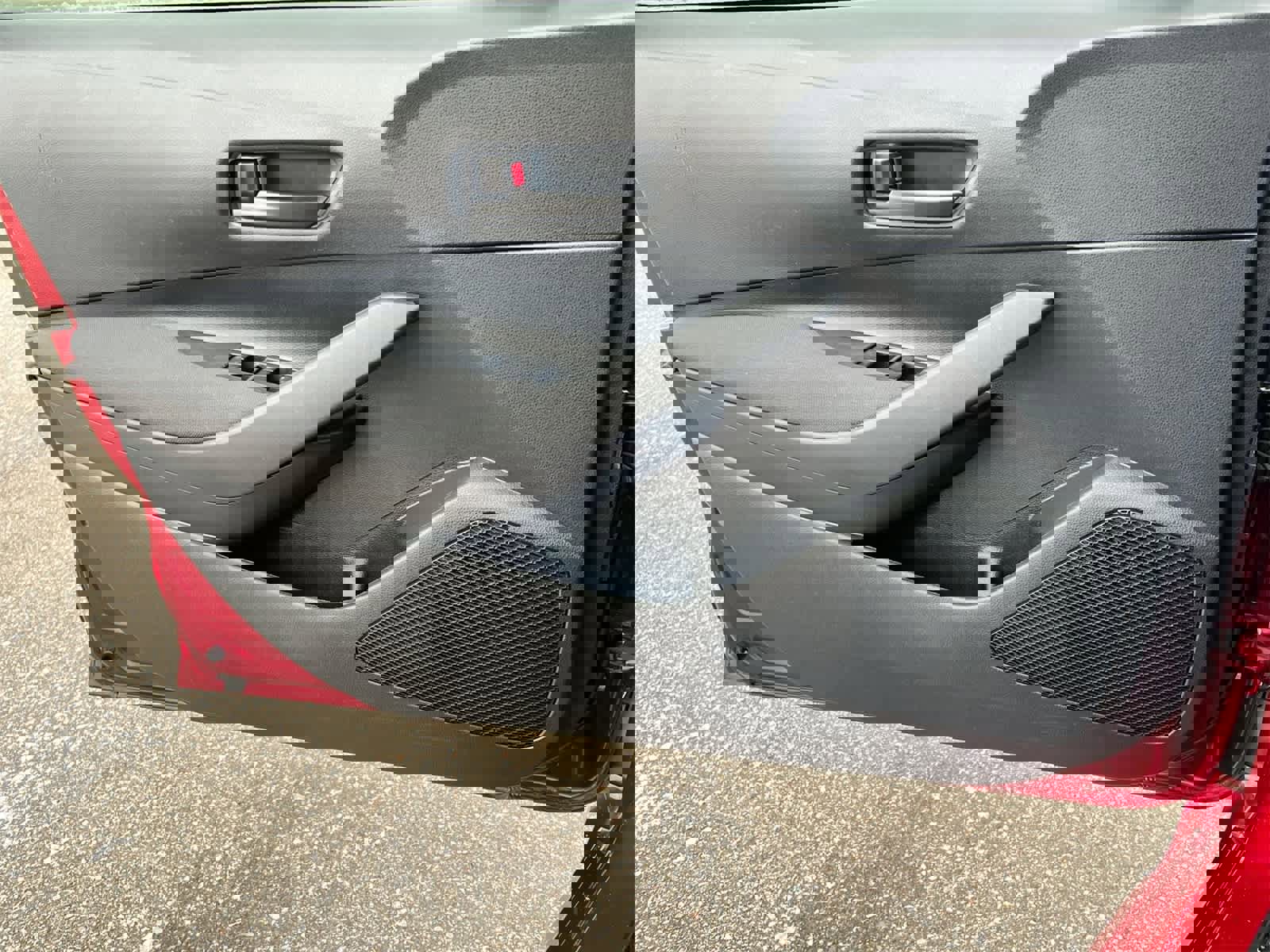 Used 2022 Toyota Corolla LE image 30