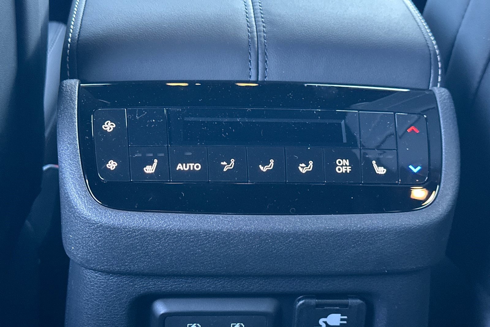 New 2026 INFINITI QX60 Autograph w/ Dark Cargo Package image 13