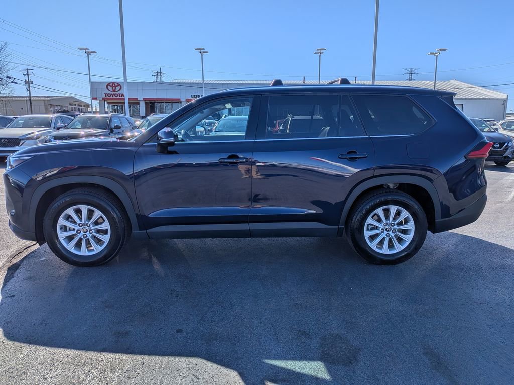 Certified 2024 Toyota Grand Highlander XLE image 4